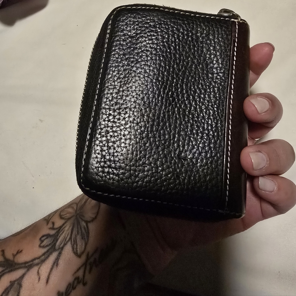 Dooney & Bourke Black Leather Wallet - Picture 2 of 7